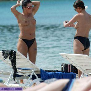04 Jessie Wallace Topless