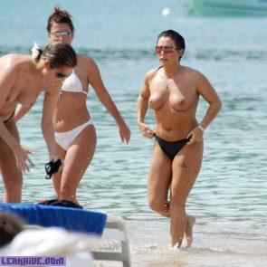 07 Jessie Wallace Topless