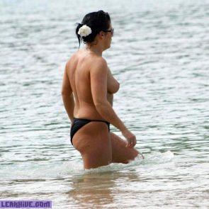 08 Jessie Wallace Topless
