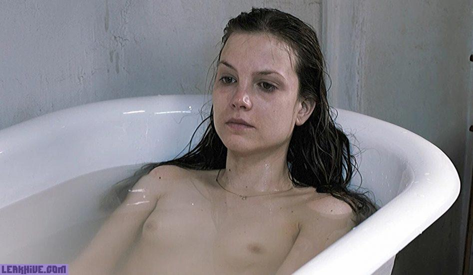 Sylvia Hoeks Nude Boobs And Butt In The Best Offer Movie